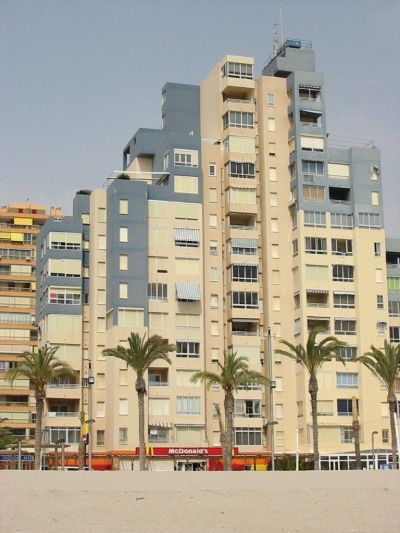 Apartamento · 2 quartos.  3