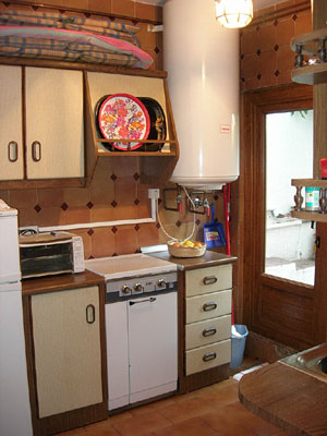 Byt · 2 pokoje.  3