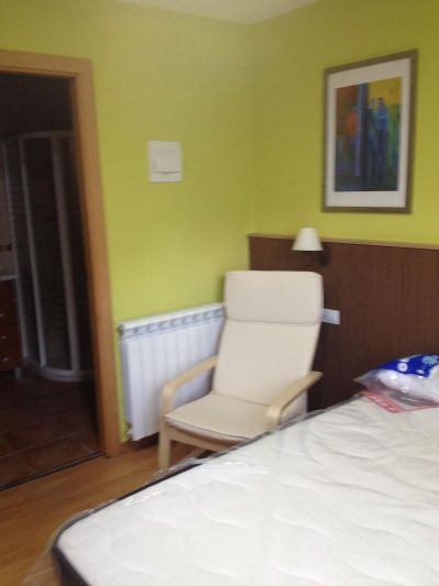 Single room · With ensuite.  4