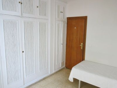 Wohnung · 4 schlafzimmer.  4