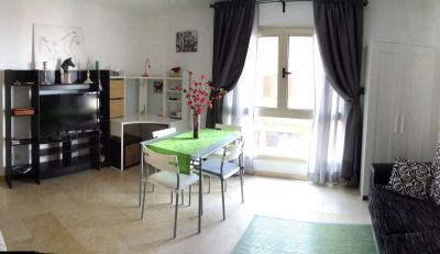 Apartament · 4 akademiki.  1