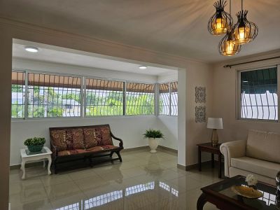 Apartment · 3 bedrooms.  10