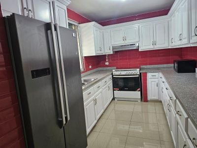 Apartment · 3 bedrooms.  12
