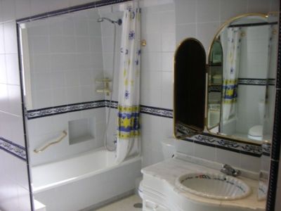 Single room · With ensuite.  4