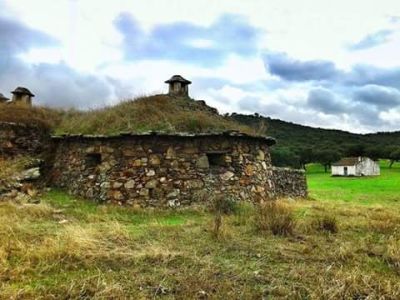 Casa Rural · 4 dormitorios.  11