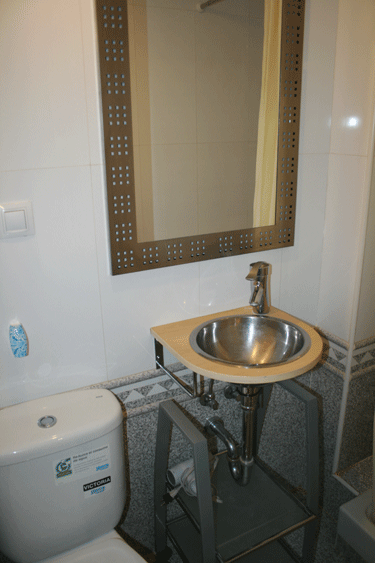 Piso · 1 habitación.  6
