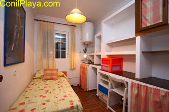 Flat · 4 bedrooms.  7