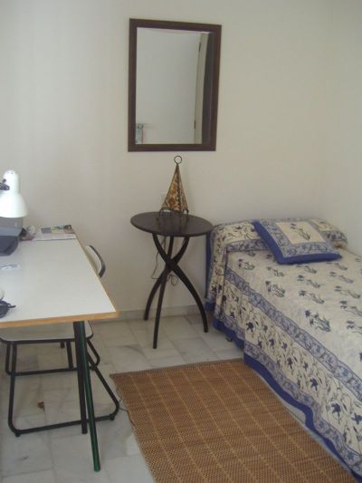 Single room · With ensuite.  5