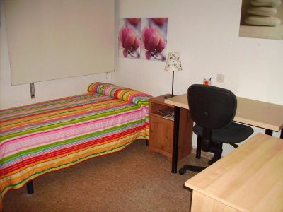 Wohnung · 4 schlafzimmer.  5