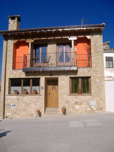 Casa · 4 camere.  4