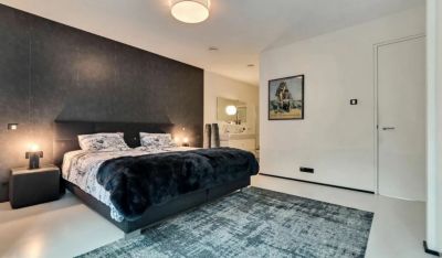 Apartamento · 3 quartos.  12
