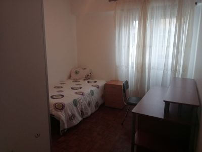 Single room · Females.  3