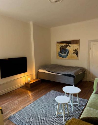 Doppelzimmer.  2