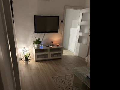 Tveggja manna herbergi · Konur.  9