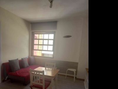 Kawalerkę · 2 pokoje.  3