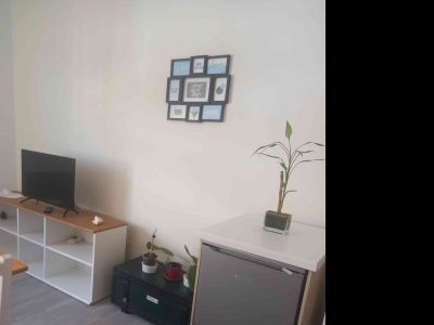 Kawalerkę · 2 pokoje.  5