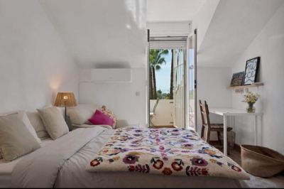 Смежный дом · 4 комнаты.  6