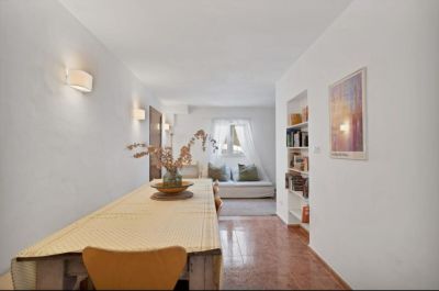 Смежный дом · 4 комнаты.  10