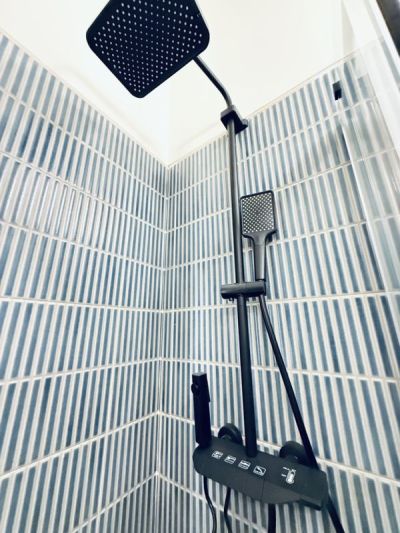 Dobbeltrom &middot; Eget bad.  12