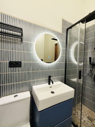 Dobbeltrom &middot; Eget bad.  20