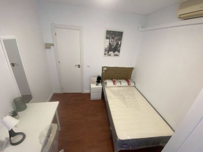 Chambre simple · Filles.  5