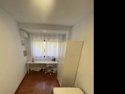 Chambre simple · Filles.  12