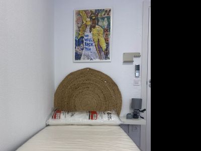 Chambre simple · Filles.  16