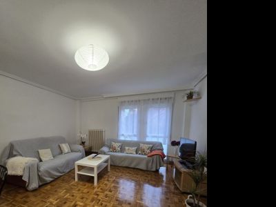 Enkele kamer &middot; Vrouwen.  9