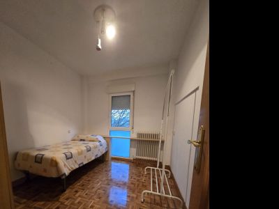 Enkele kamer &middot; Vrouwen.  12