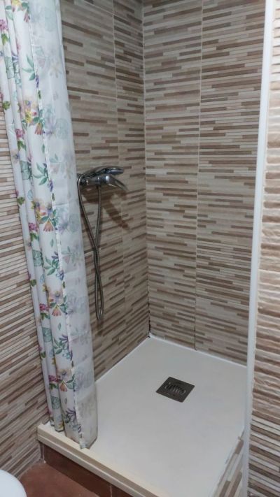 Tweepersoonskamer &middot; Prive badkamer.  2