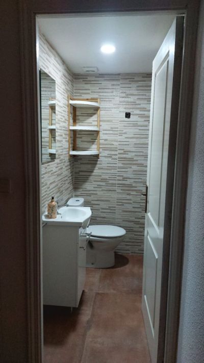 Tweepersoonskamer &middot; Prive badkamer.  8