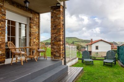 Detached house &middot; 3 bedrooms.  9