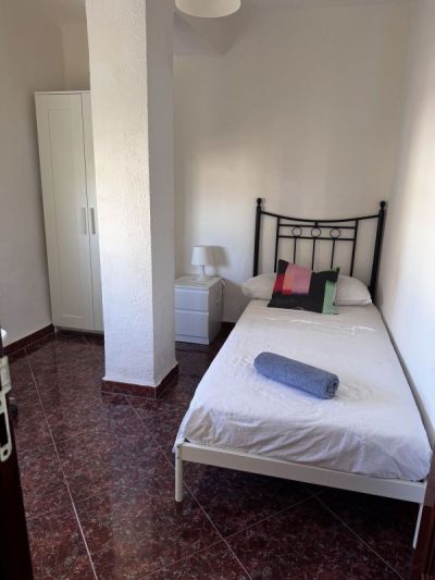 Enkelrum &middot; Kvinnor.  5