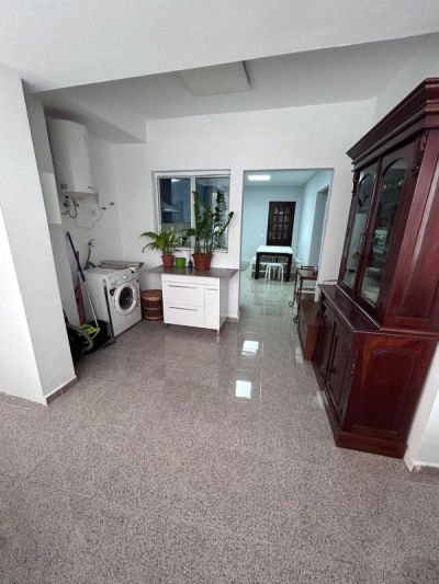 Enkeltrom &middot; Kvinner.  6