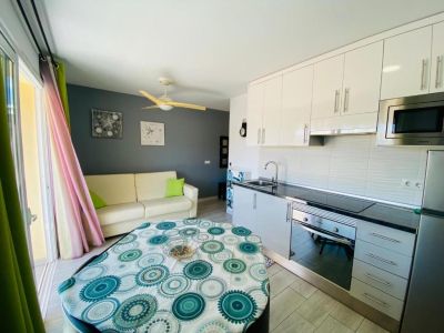 Appartements &middot; 1 chambre à coucher.  4