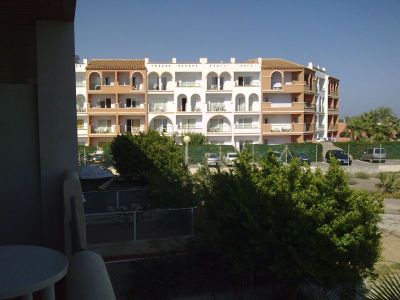 Hala