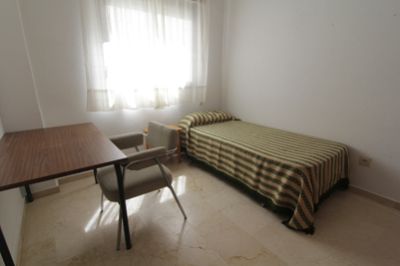 Wohnung · 4 schlafzimmer.  5