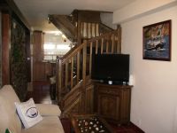 Maison · 3 chambres.  8