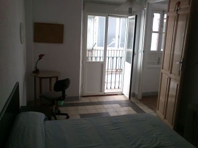 Quarto de solteiro.  6