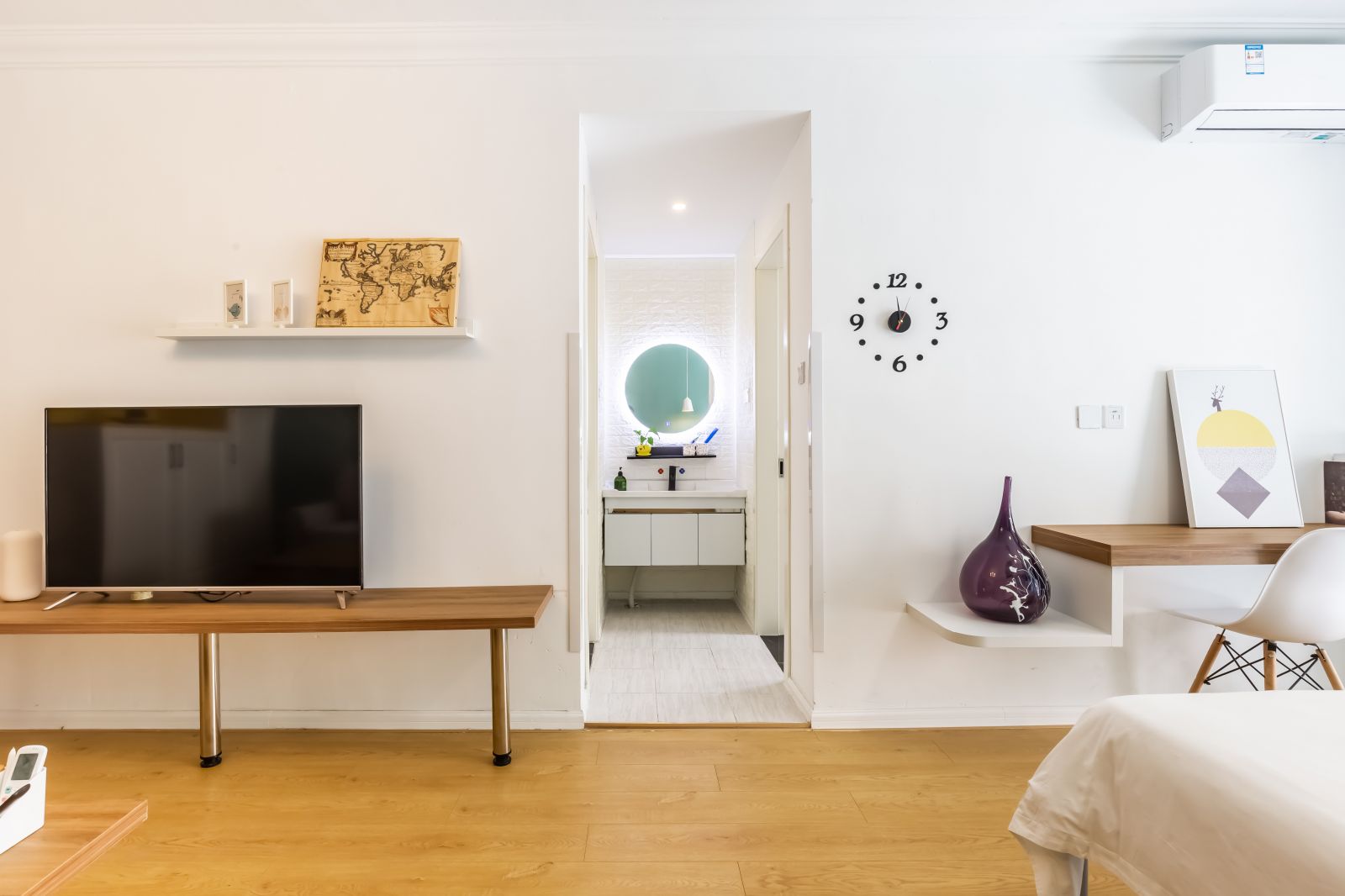 Studio · 1 bedroom.  3