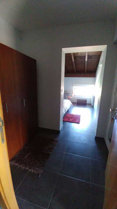 Quarto de solteiro.  8