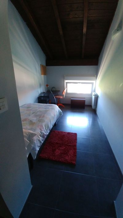 Quarto de solteiro.  9